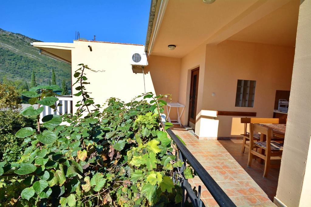 Apartment Rita Тиват Екстер'єр фото